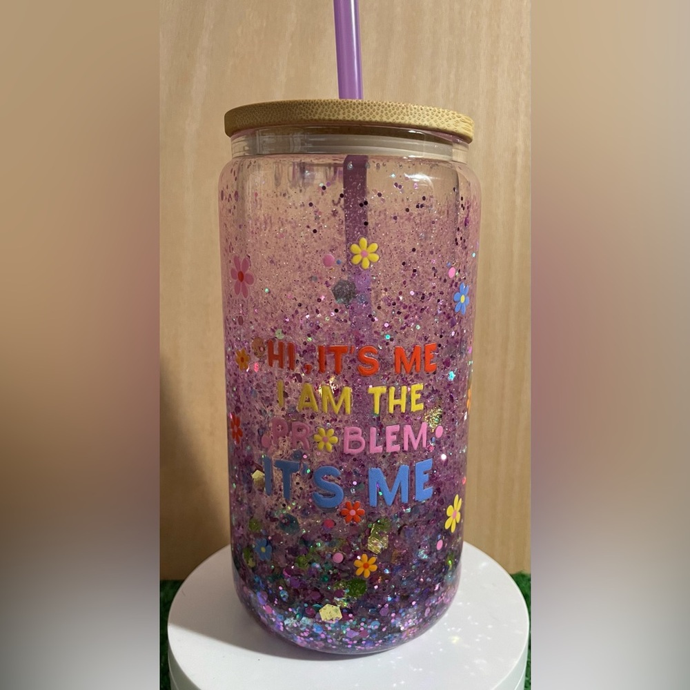 Snowglobe cup